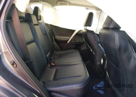 2016 Toyota Rav4 Limited z USA, uszkodzony, nr VIN 2T3YFREV4GW300852